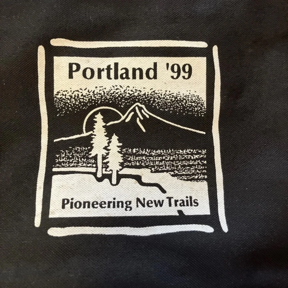 Leeds Messenger bag 1999 Portland Trails Oregon excellent condition